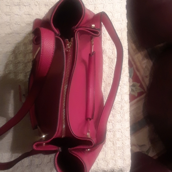 Handbag - Picture 3 of 3